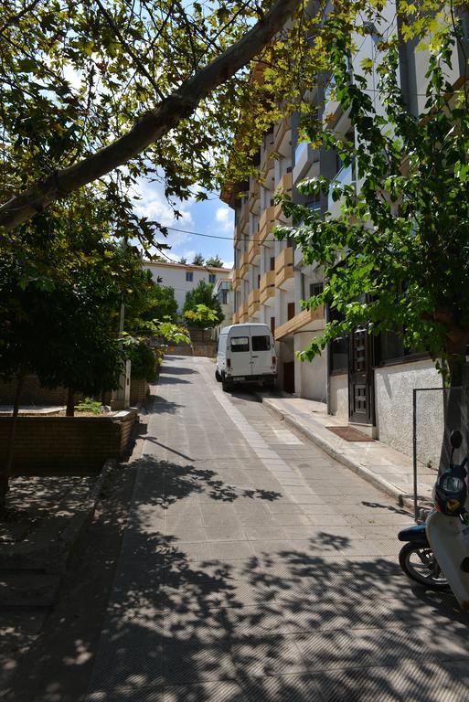 מלון Levádeia Mideia מראה חיצוני תמונה